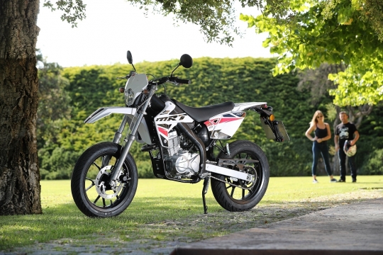 Moto Rieju 74